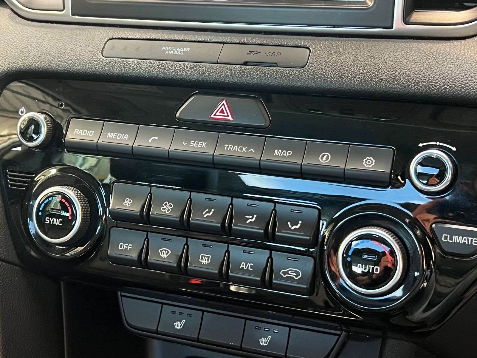 2017 KIA SPORTAGE 2017 KIA SPORTAGE