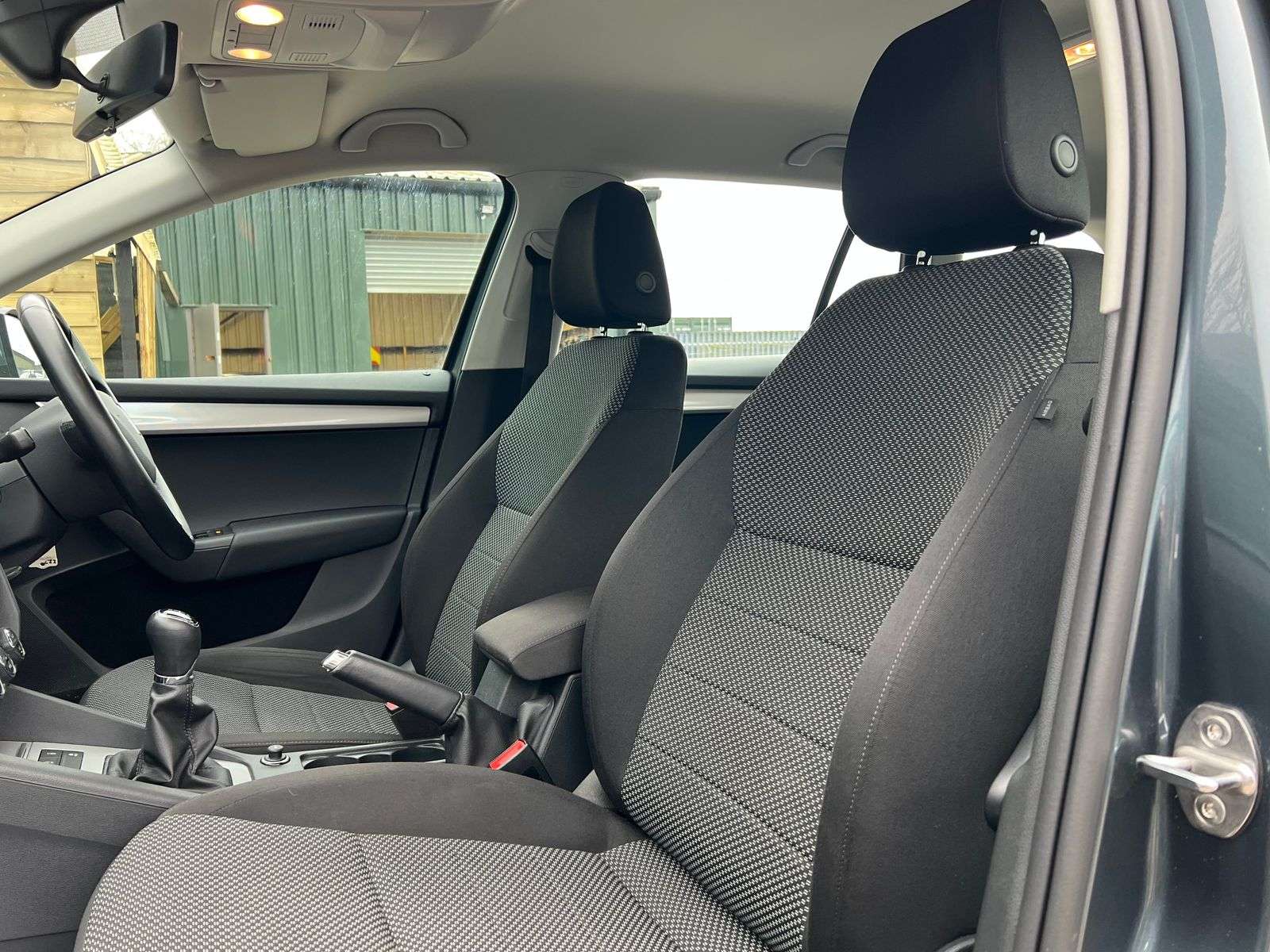 2017 SKODA OCTAVIA 2017 SKODA OCTAVIA