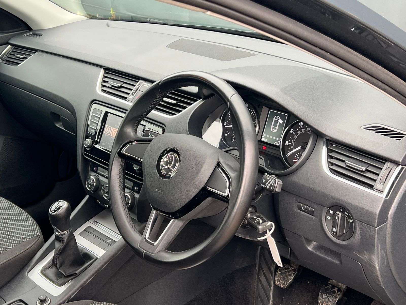 2017 SKODA OCTAVIA 2017 SKODA OCTAVIA