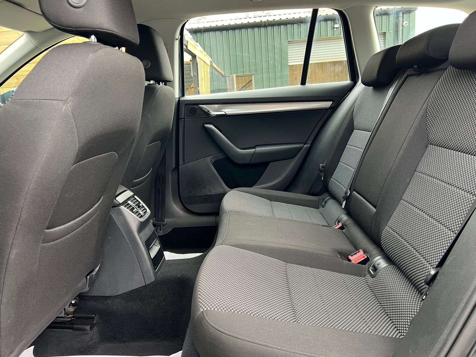 2017 SKODA OCTAVIA 2017 SKODA OCTAVIA