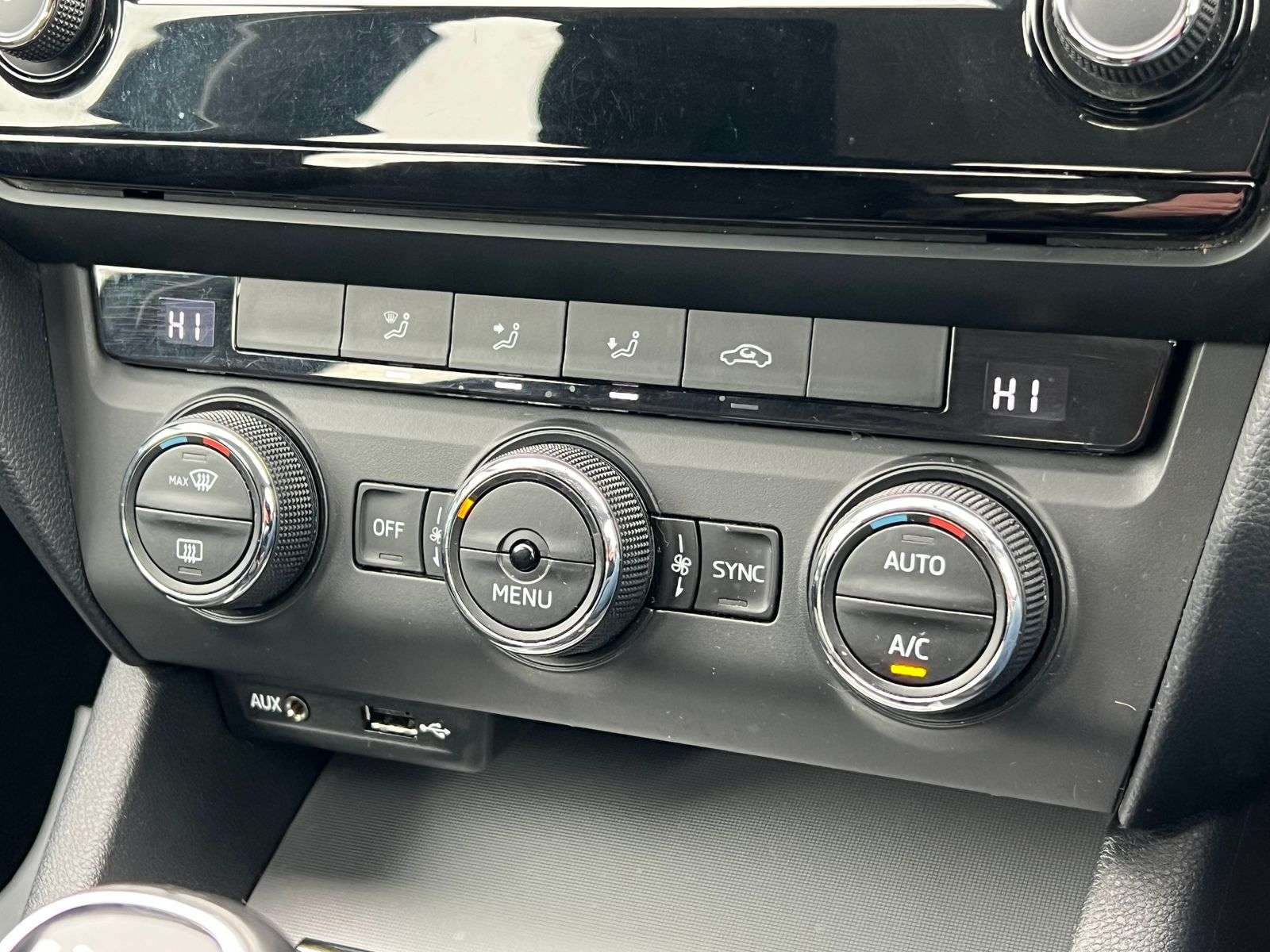 2017 SKODA OCTAVIA 2017 SKODA OCTAVIA