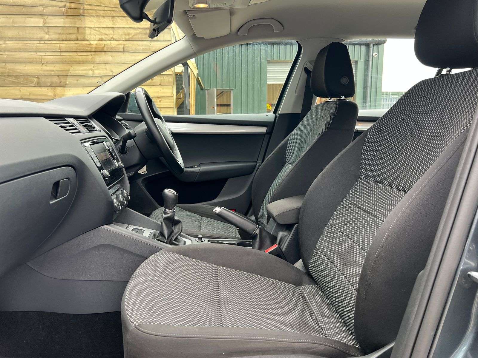 2017 SKODA OCTAVIA 2017 SKODA OCTAVIA