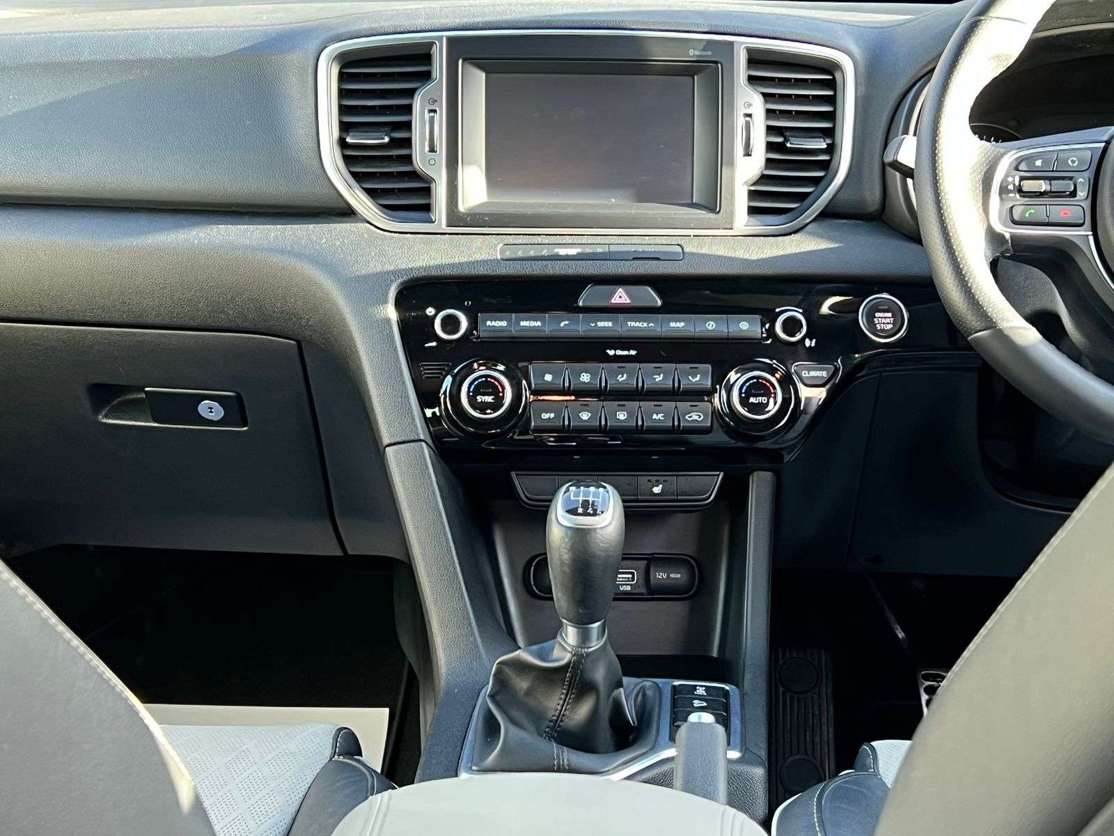 2016 KIA SPORTAGE 2016 KIA SPORTAGE