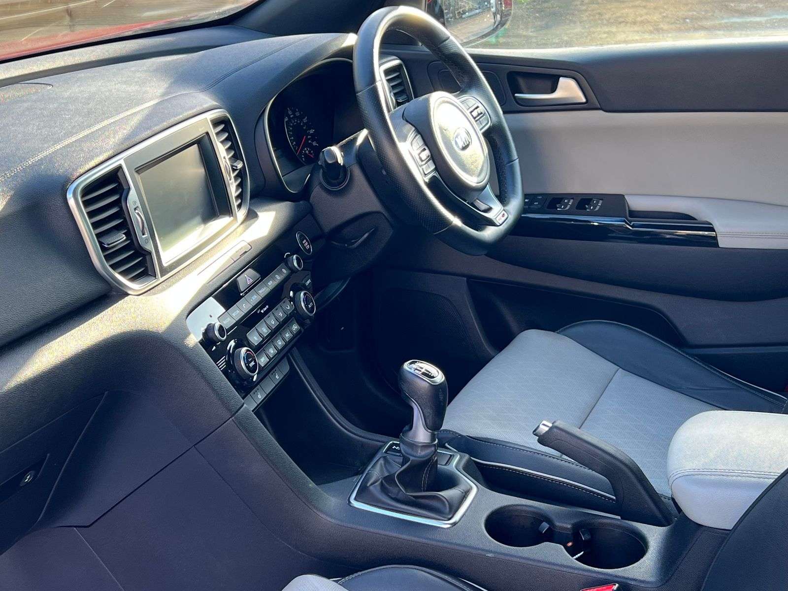 2016 KIA SPORTAGE 2016 KIA SPORTAGE