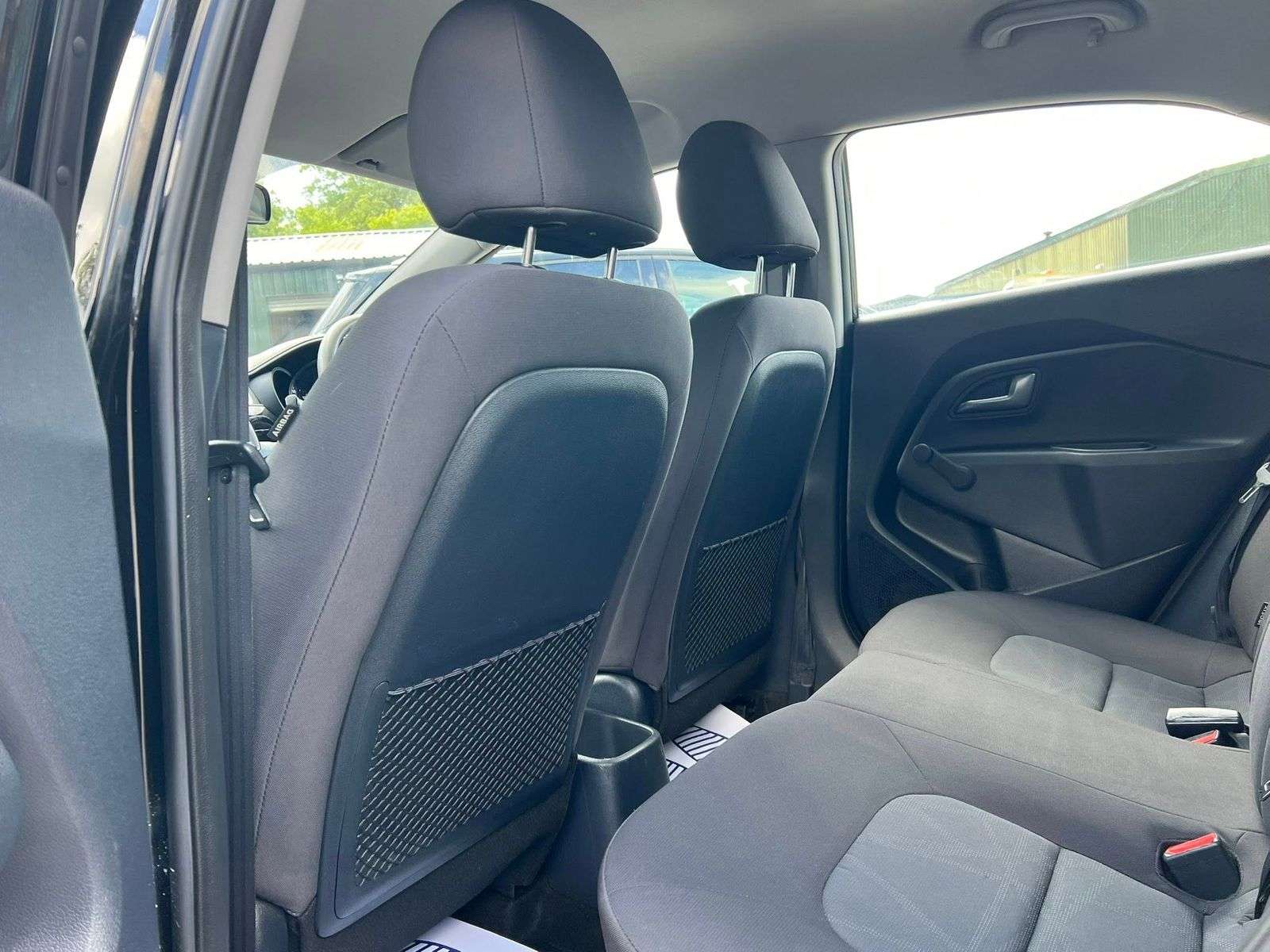 2016 KIA RIO 2016 KIA RIO