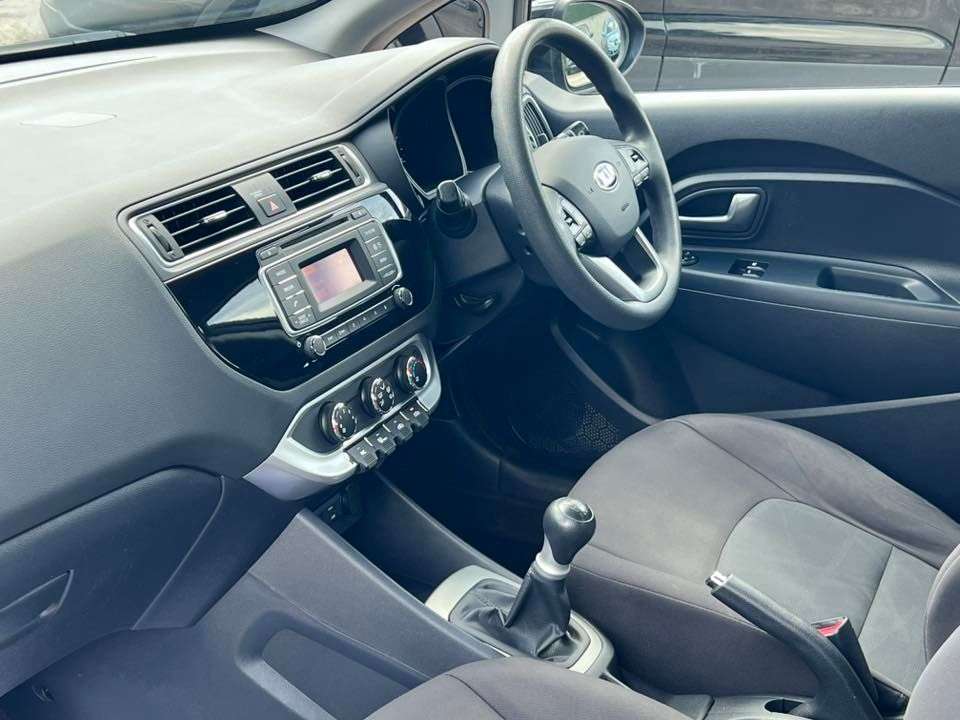 2016 KIA RIO 2016 KIA RIO