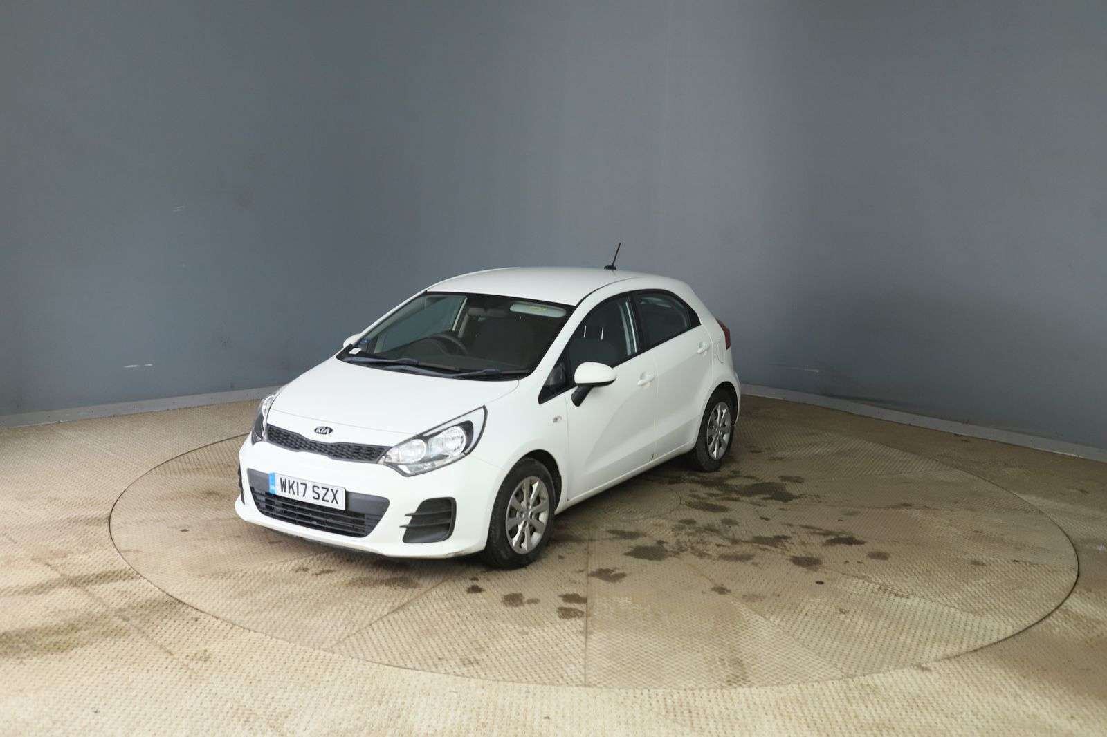 A 2017 KIA RIO 1.25 1 Air Hatchback 5dr Petrol Manual Euro 6 (84 bhp) A 2017 KIA RIO 1.25 1 Air Hatchback 5dr Petrol Manual Euro 6 (84 bhp)