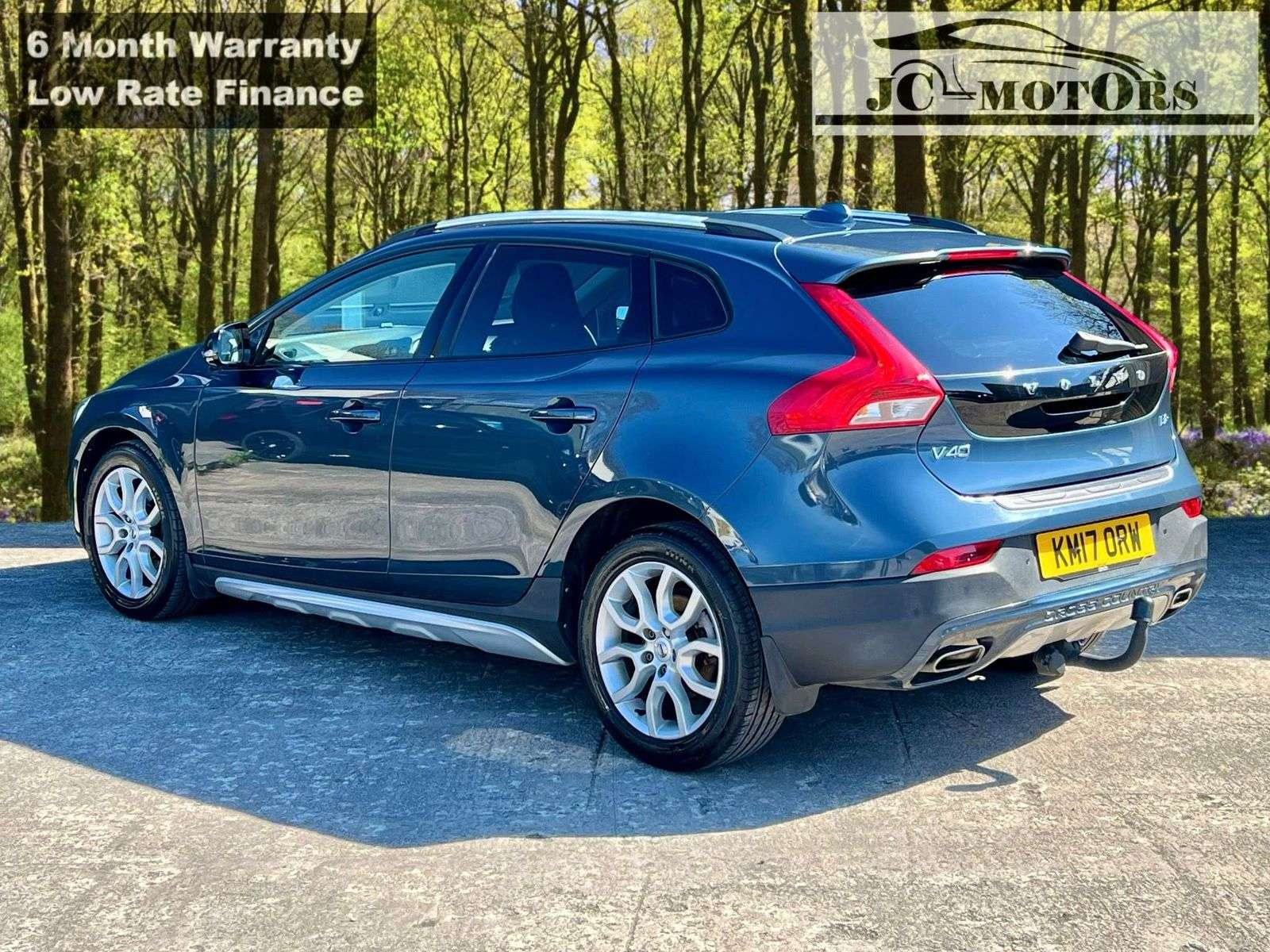 2017 VOLVO V40 CROSS COUNTRY 2017 VOLVO V40 CROSS COUNTRY