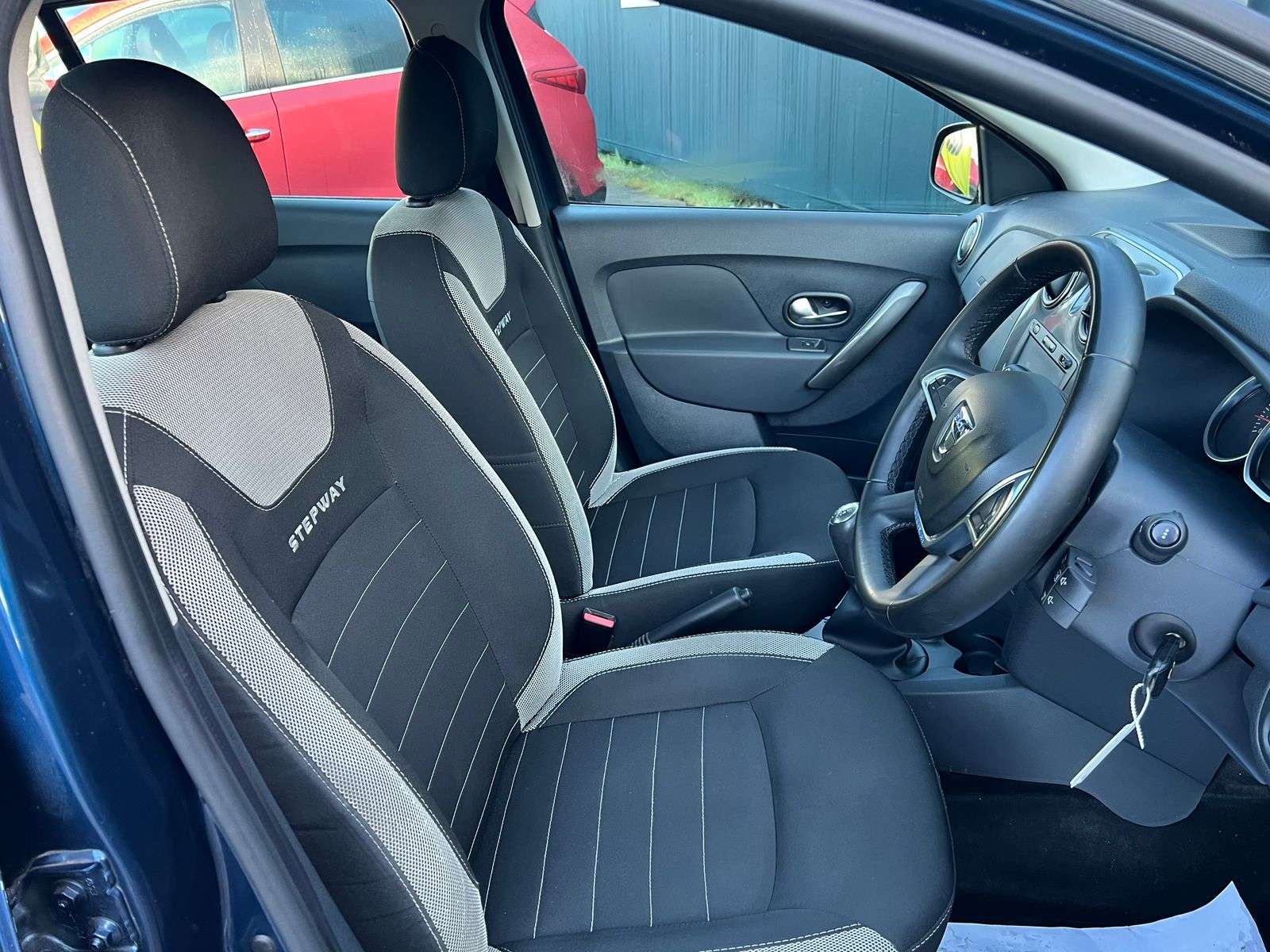 2018 DACIA SANDERO STEPWAY 2018 DACIA SANDERO STEPWAY