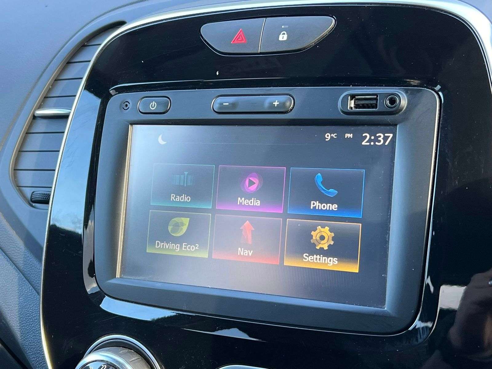 2017 RENAULT CAPTUR 2017 RENAULT CAPTUR