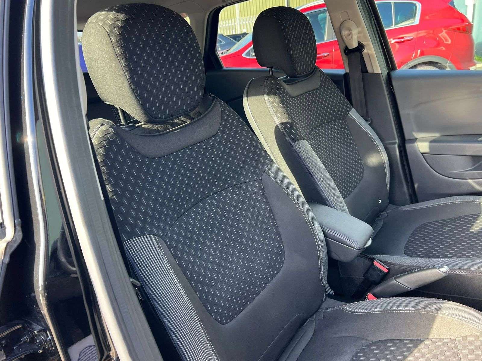 2017 RENAULT CAPTUR 2017 RENAULT CAPTUR