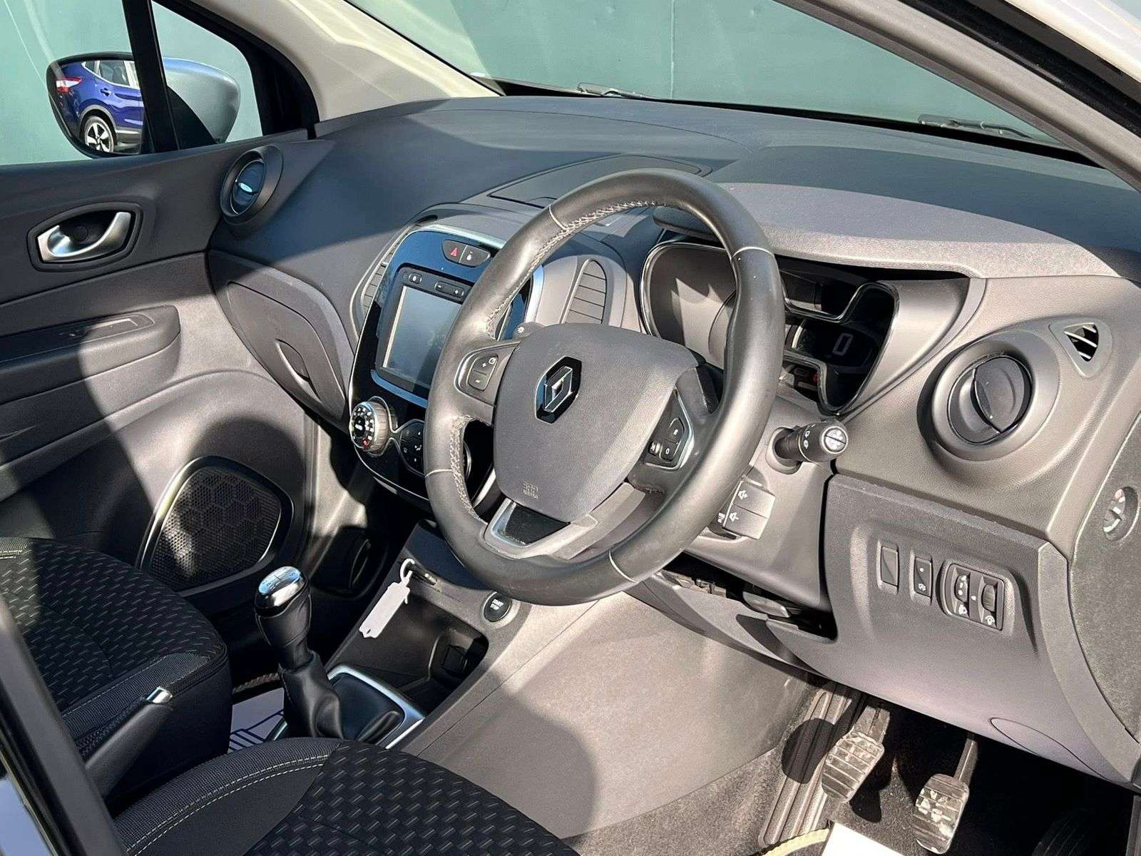 2017 RENAULT CAPTUR 2017 RENAULT CAPTUR