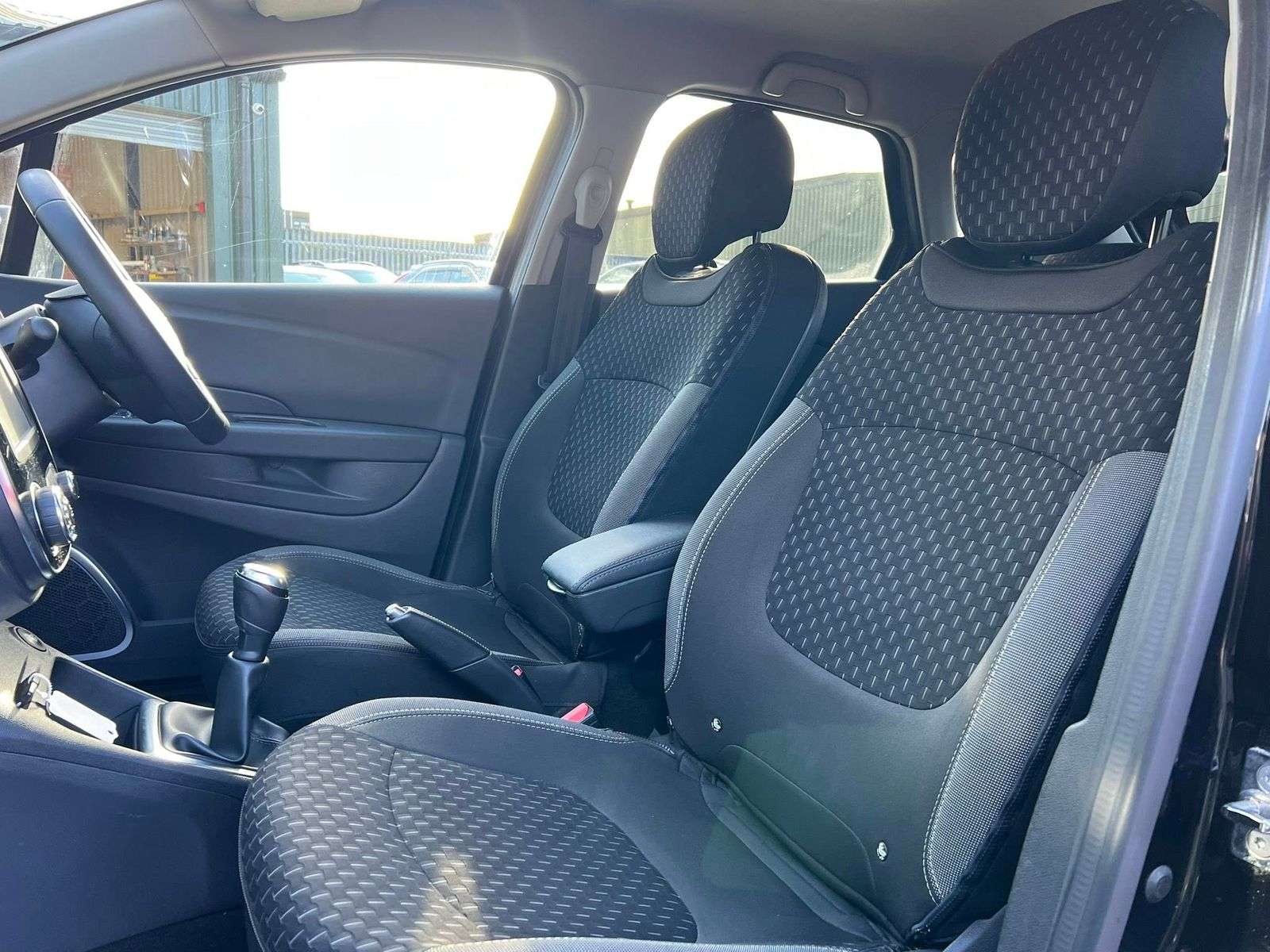 2017 RENAULT CAPTUR 2017 RENAULT CAPTUR