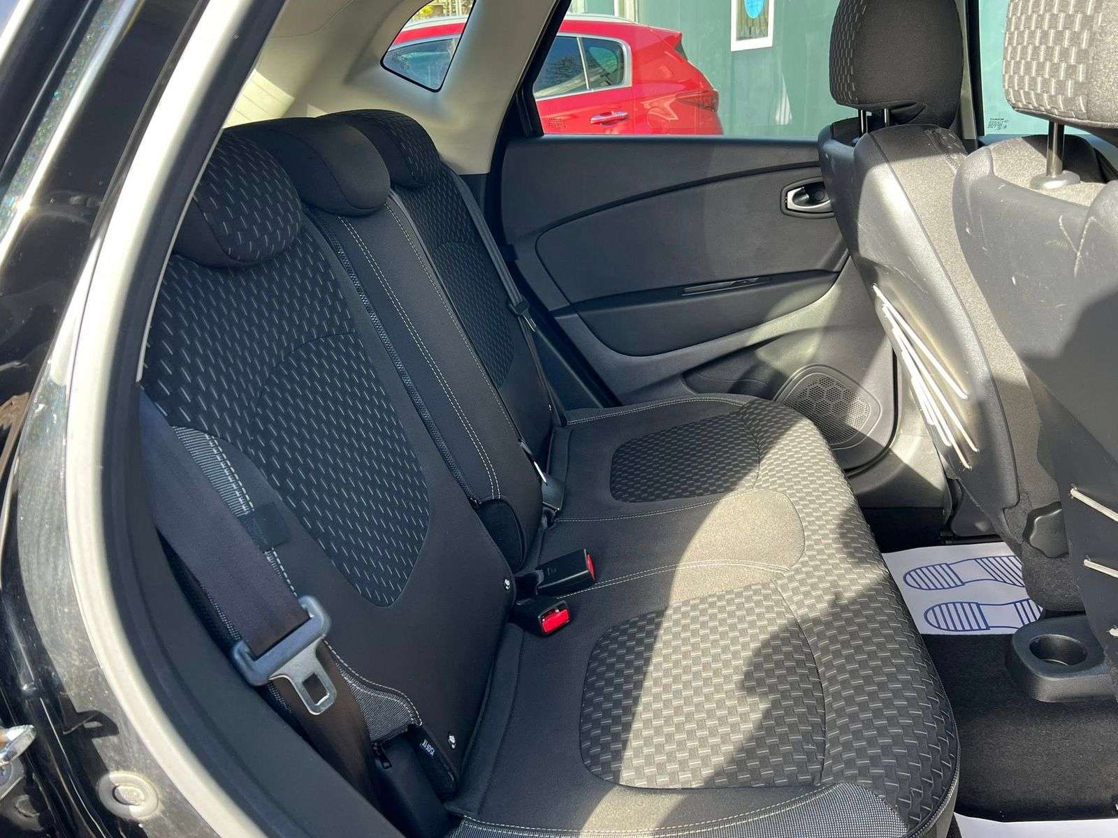 2017 RENAULT CAPTUR 2017 RENAULT CAPTUR