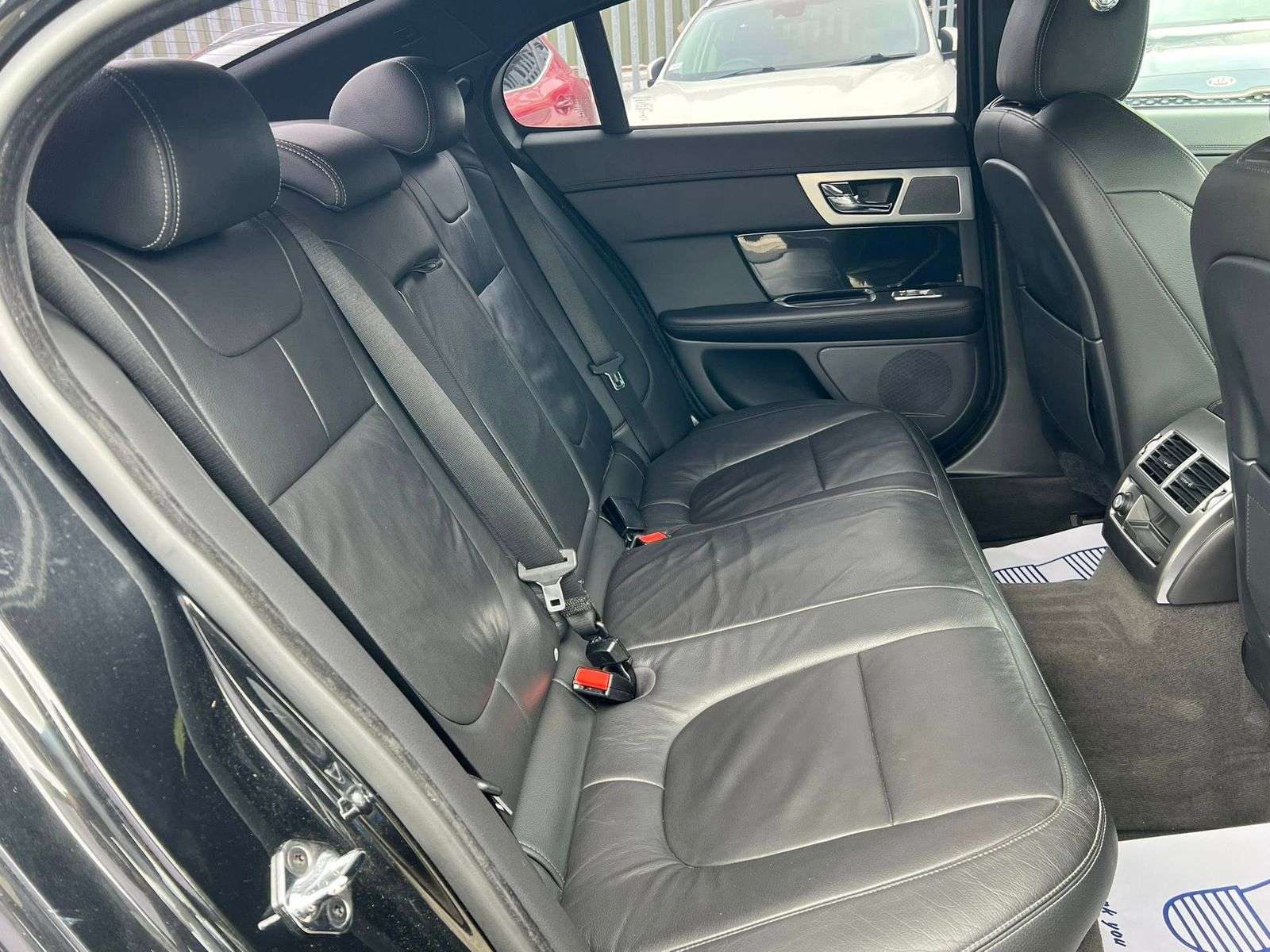 2015 JAGUAR XF 2015 JAGUAR XF
