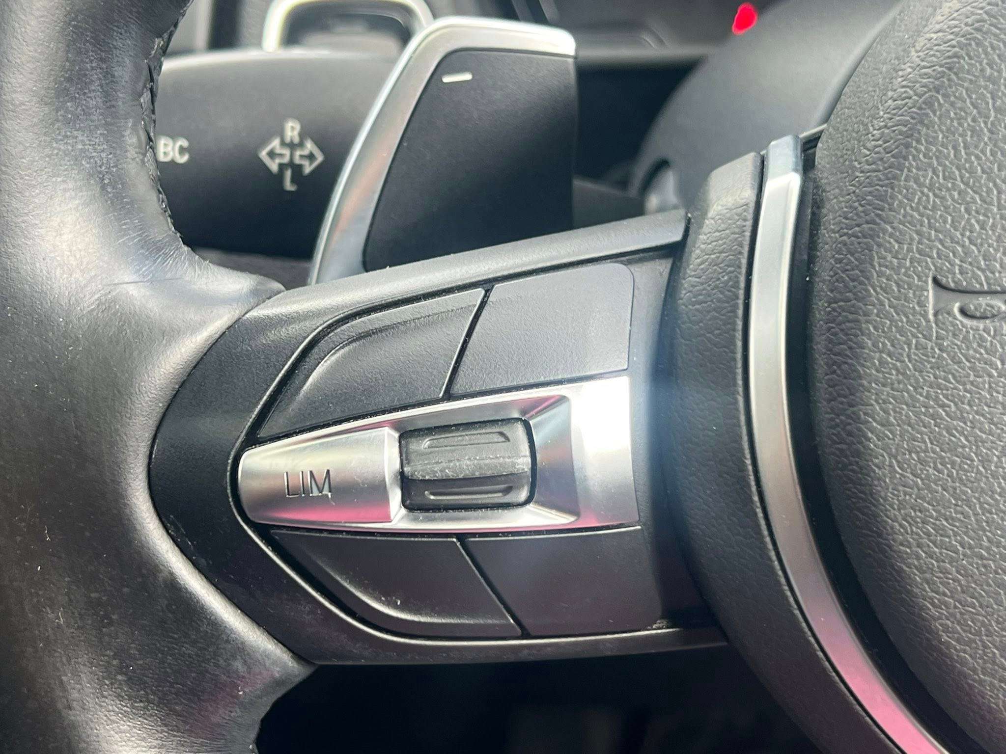 2017 BMW 1 SERIES 2017 BMW 1 SERIES
