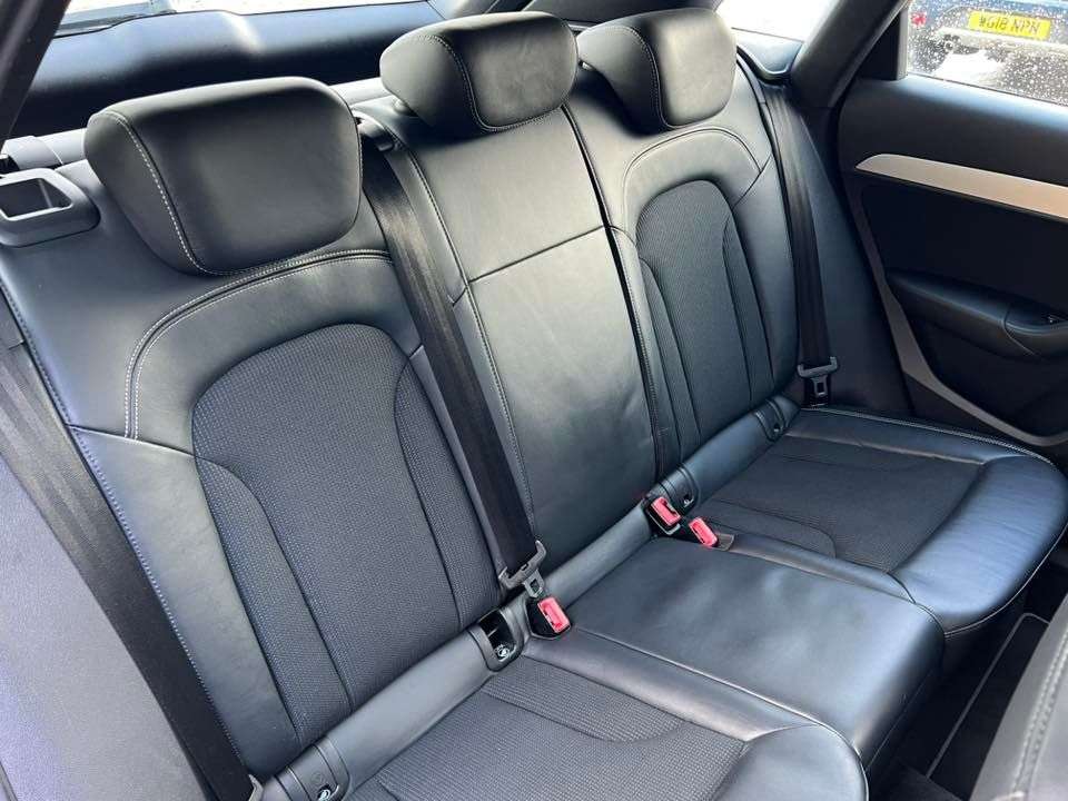 2015 AUDI Q3 2015 AUDI Q3