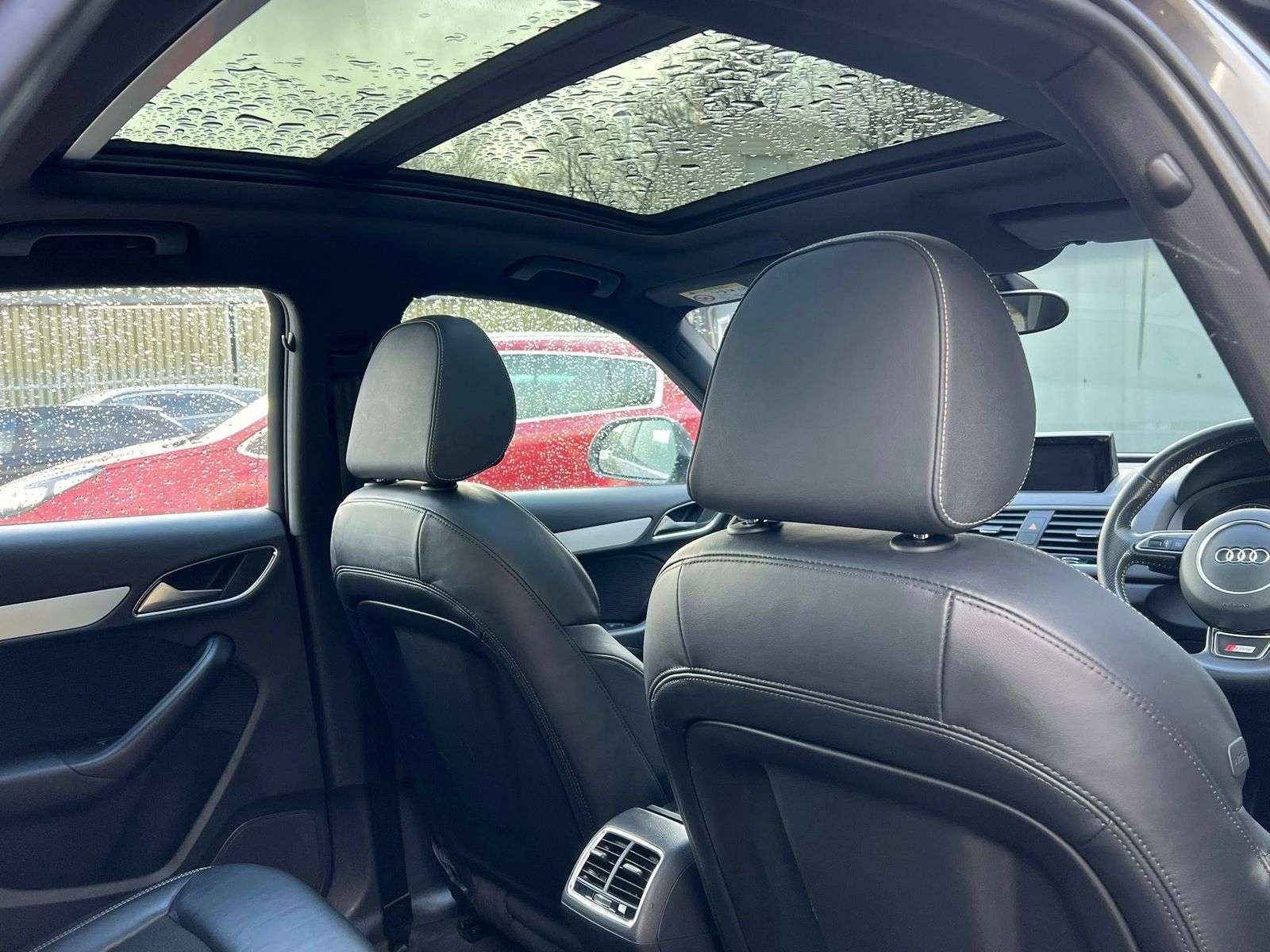 2015 AUDI Q3 2015 AUDI Q3