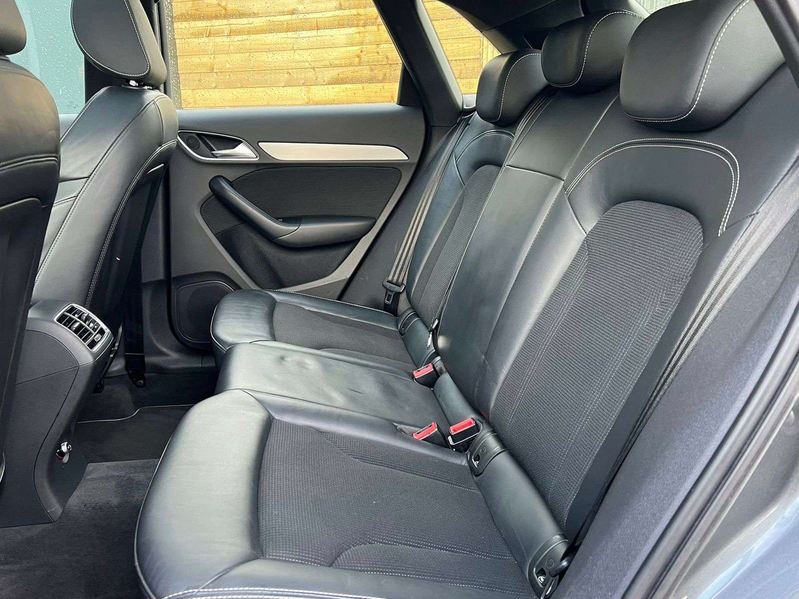 2015 AUDI Q3 2015 AUDI Q3