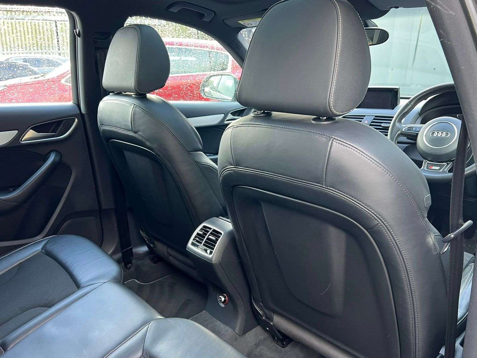 2015 AUDI Q3 2015 AUDI Q3