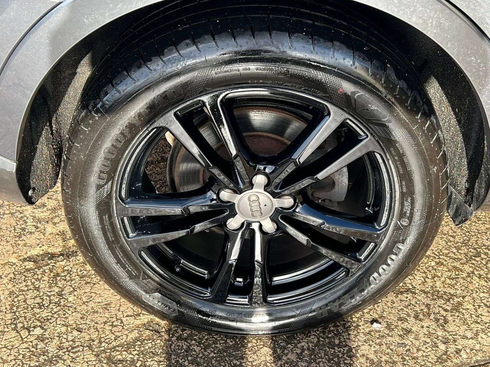 2015 AUDI Q3 2015 AUDI Q3