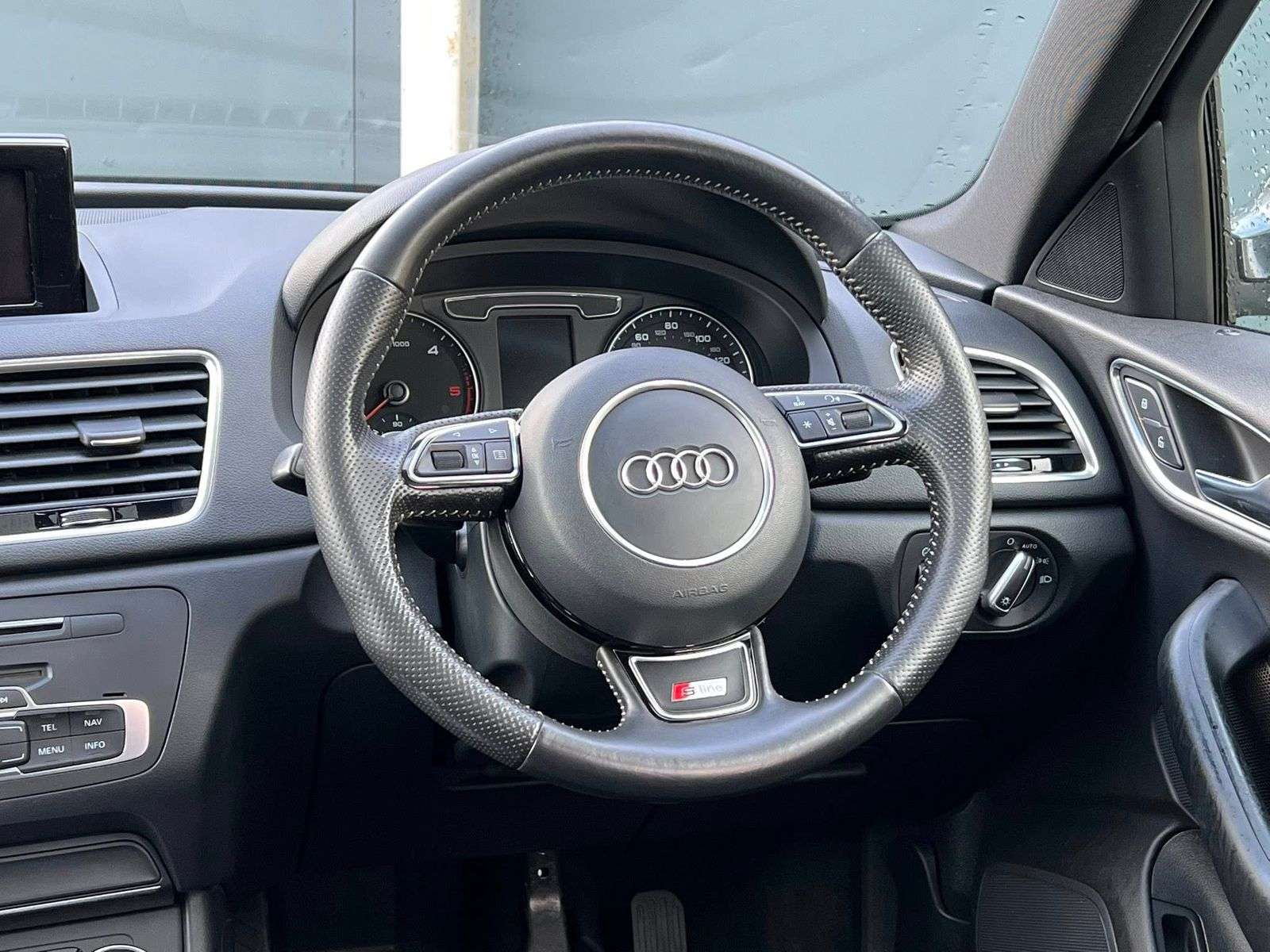 2015 AUDI Q3 2015 AUDI Q3