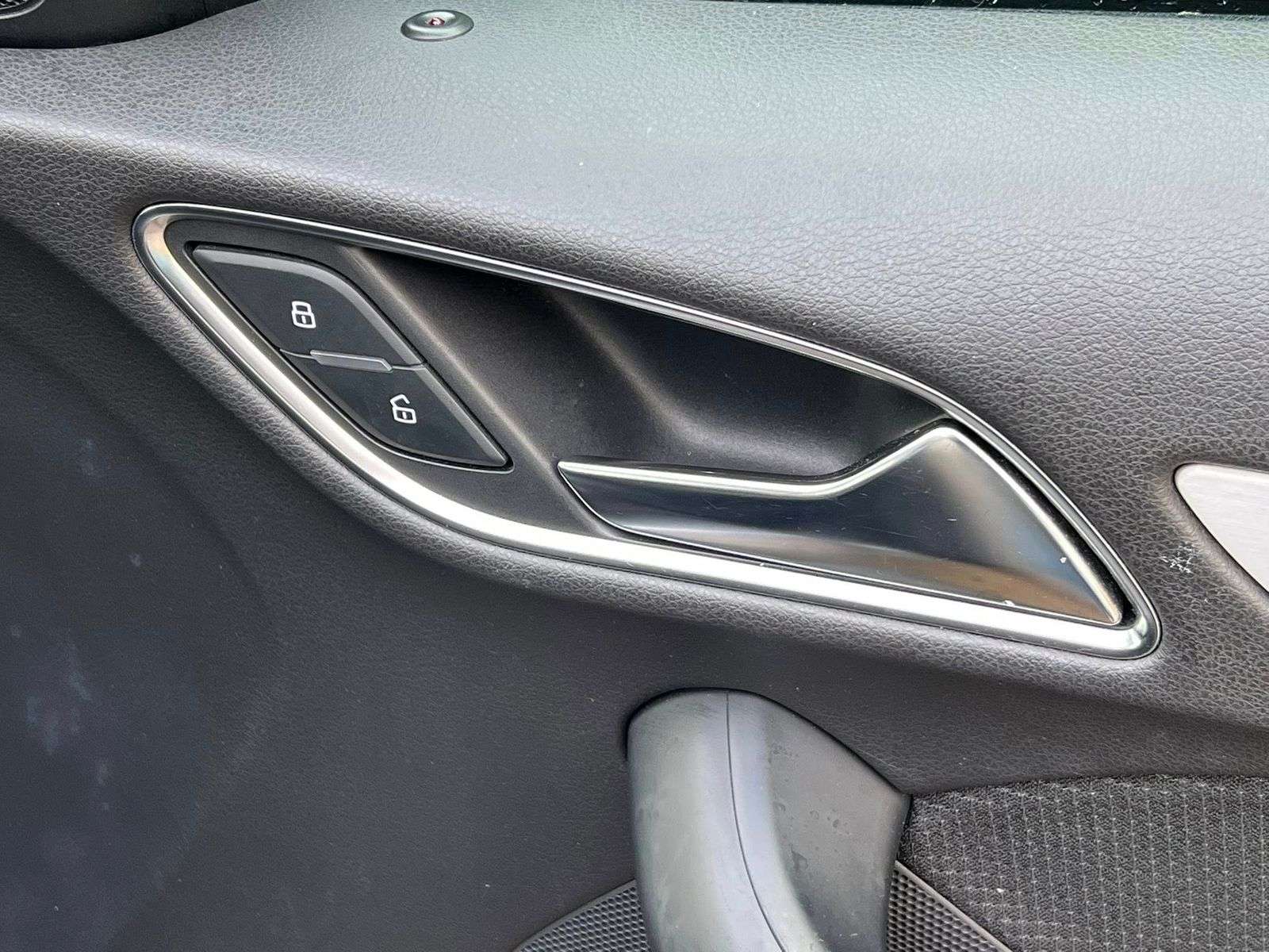 2015 AUDI Q3 2015 AUDI Q3