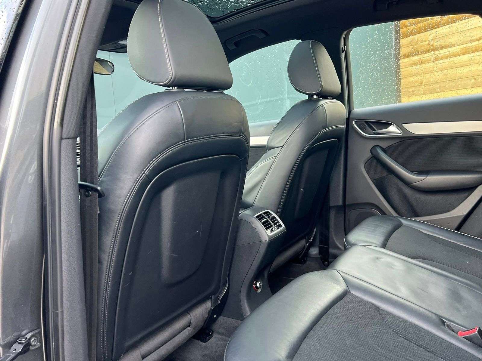 2015 AUDI Q3 2015 AUDI Q3