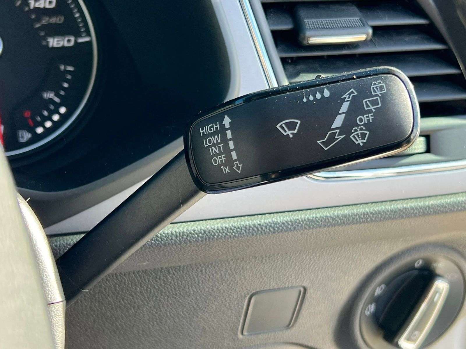 2020 SEAT LEON 2020 SEAT LEON