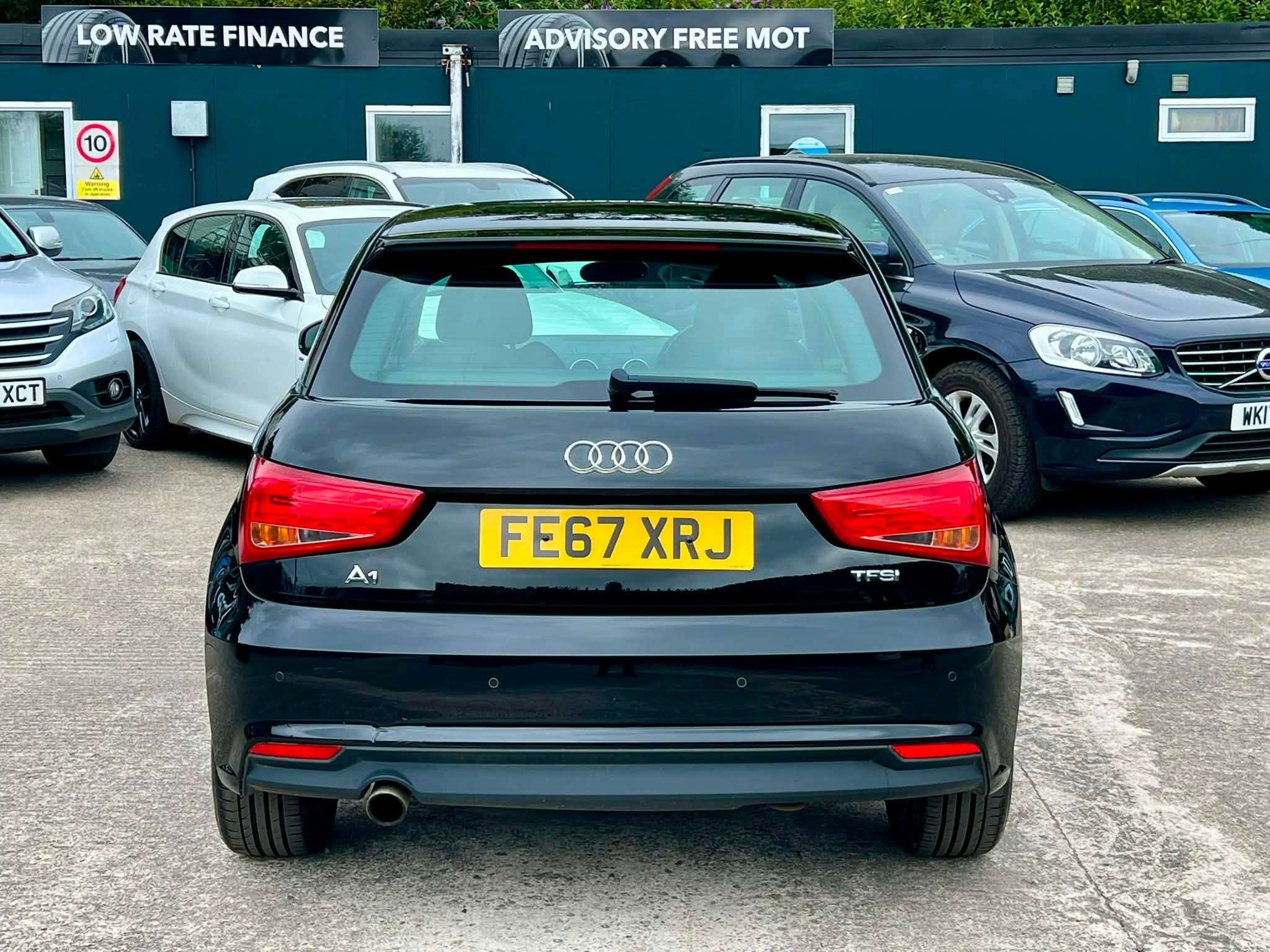 2017 AUDI A1 2017 AUDI A1
