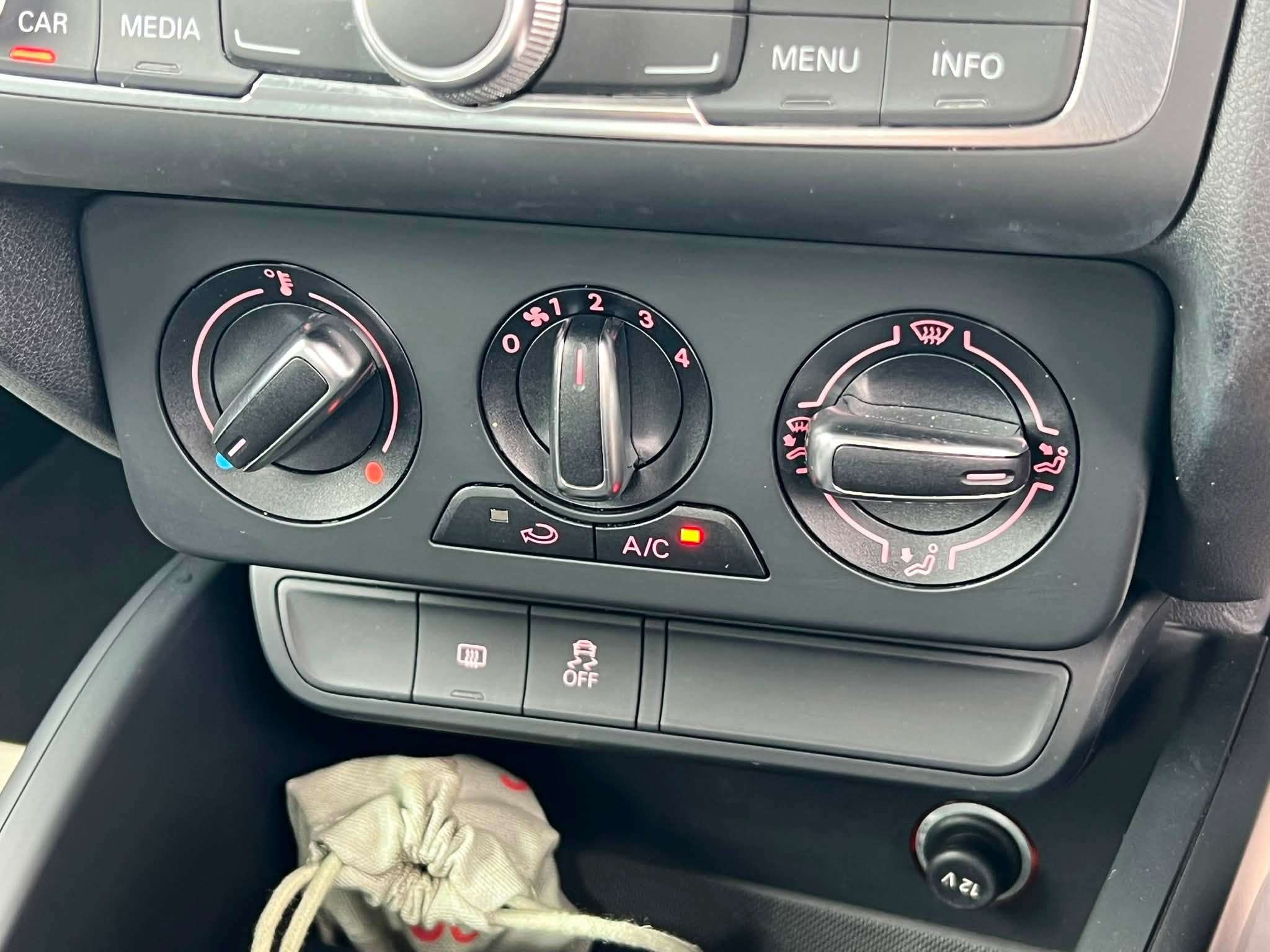 2017 AUDI A1 2017 AUDI A1