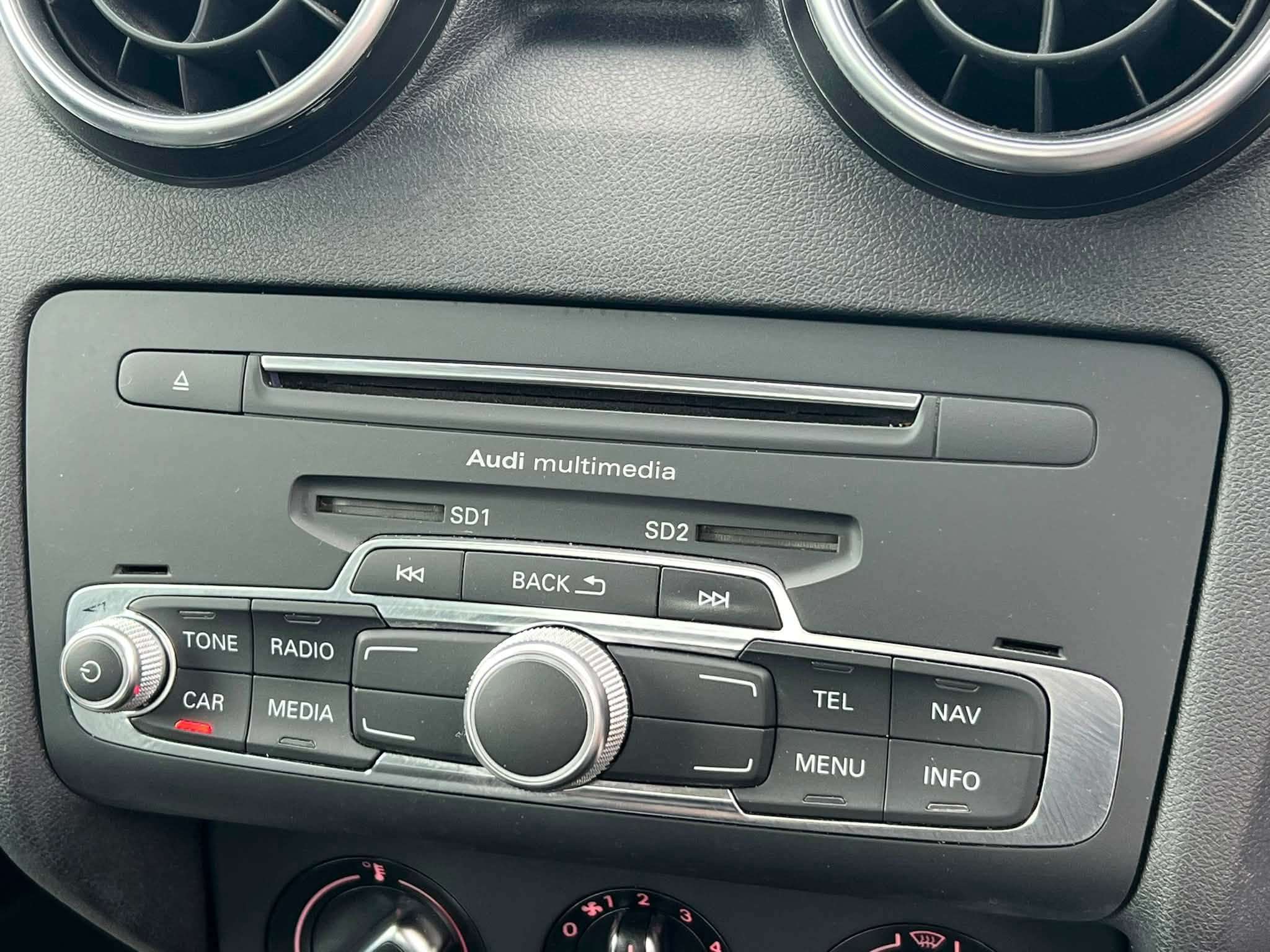 2017 AUDI A1 2017 AUDI A1