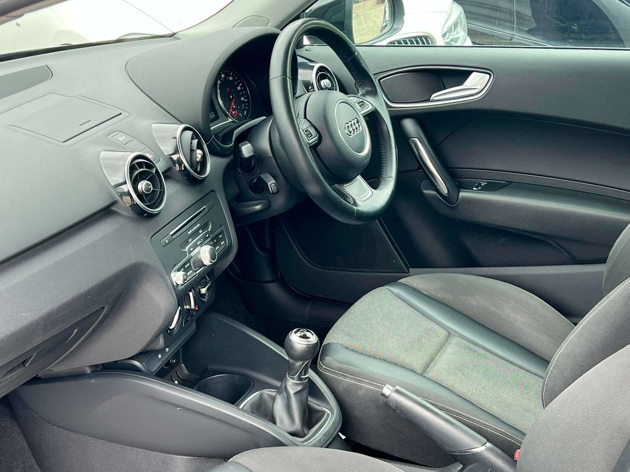 2017 AUDI A1 2017 AUDI A1
