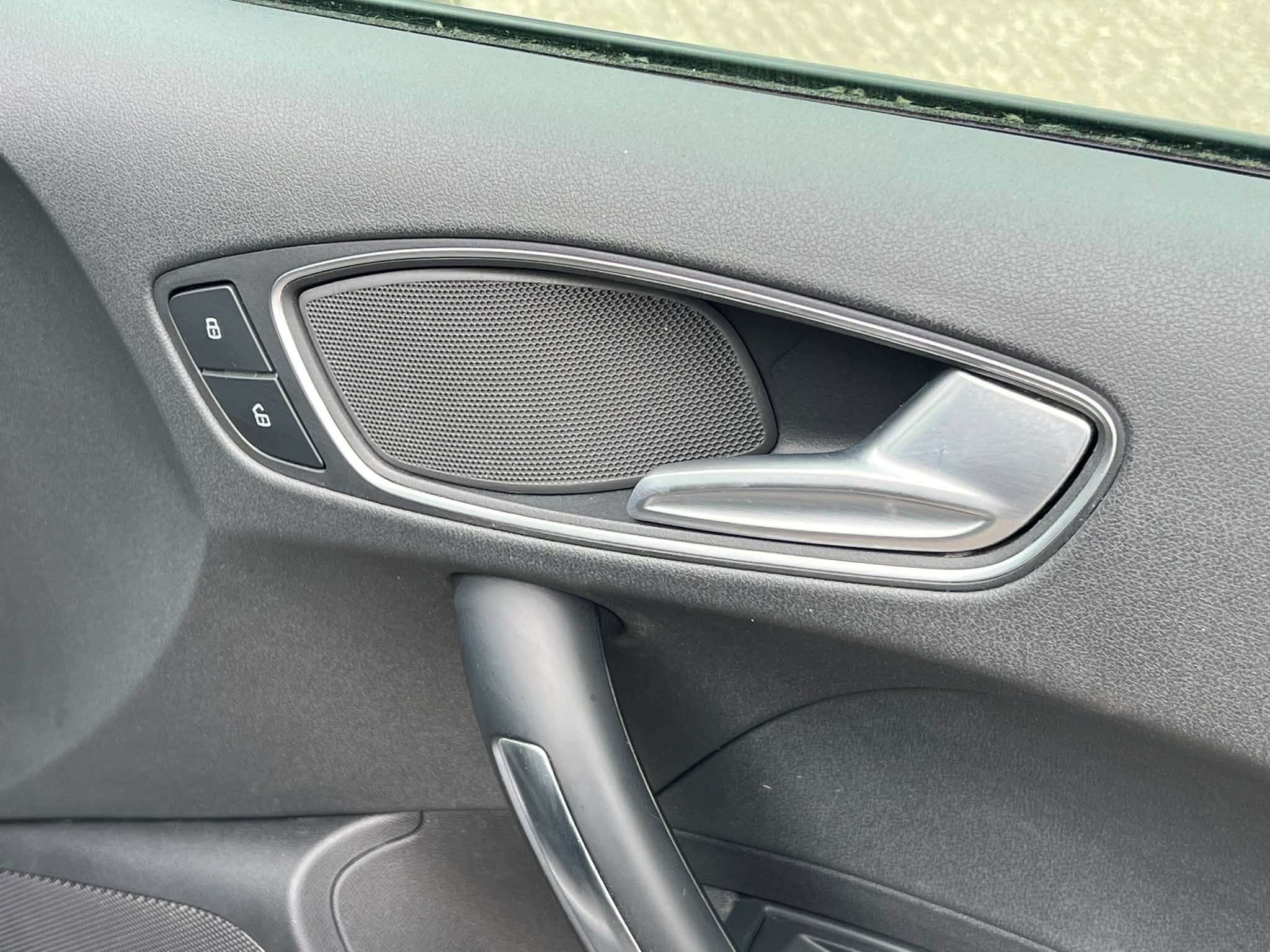2017 AUDI A1 2017 AUDI A1