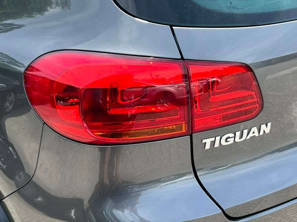2015 VOLKSWAGEN TIGUAN 2015 VOLKSWAGEN TIGUAN