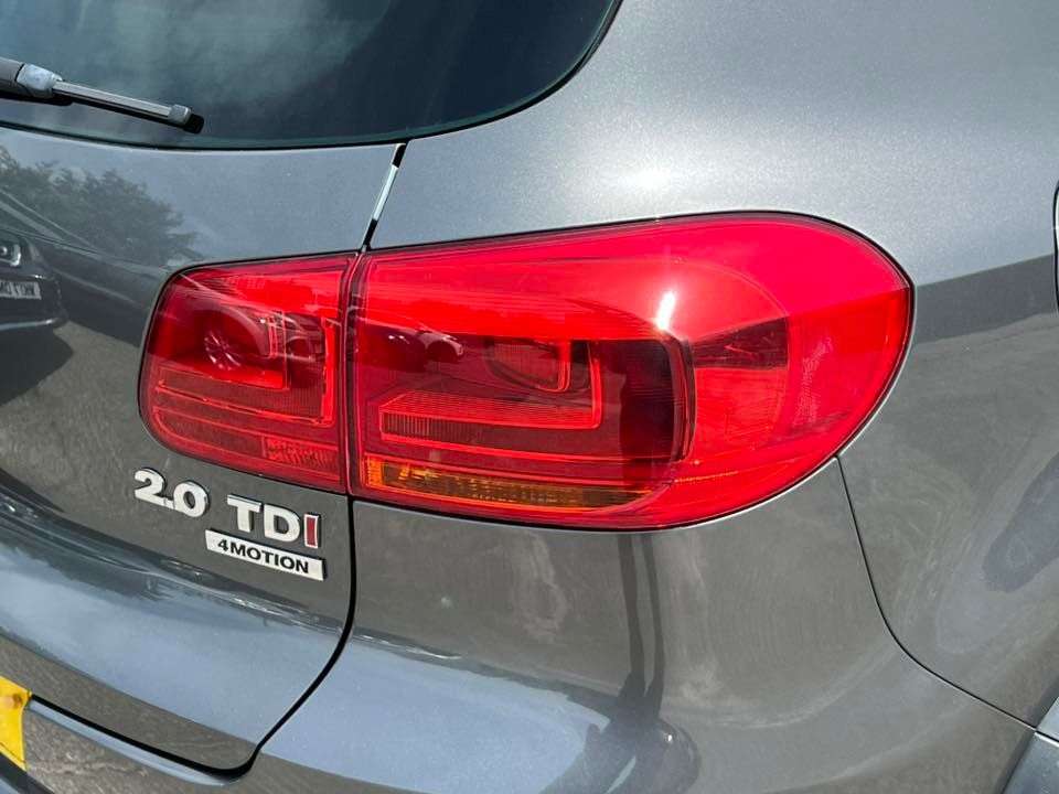 2015 VOLKSWAGEN TIGUAN 2015 VOLKSWAGEN TIGUAN
