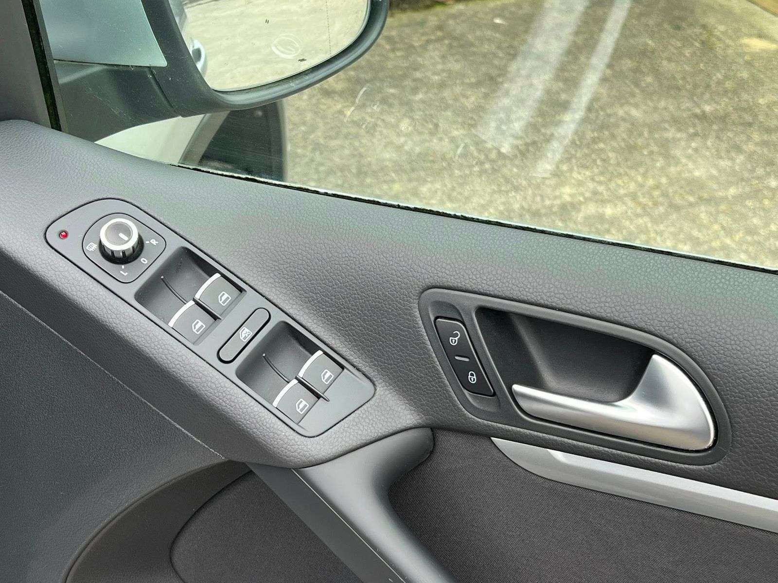 2015 VOLKSWAGEN TIGUAN 2015 VOLKSWAGEN TIGUAN