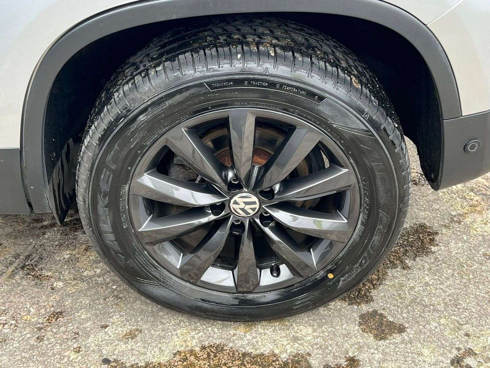 2015 VOLKSWAGEN TIGUAN 2015 VOLKSWAGEN TIGUAN