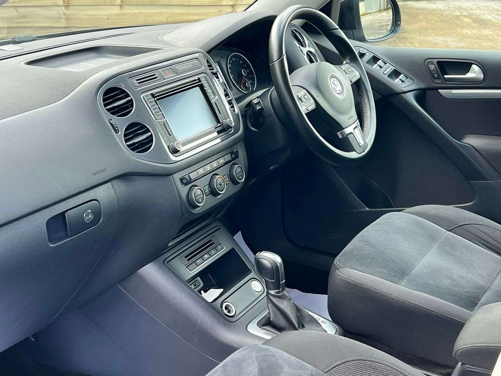 2016 VOLKSWAGEN TIGUAN 2016 VOLKSWAGEN TIGUAN