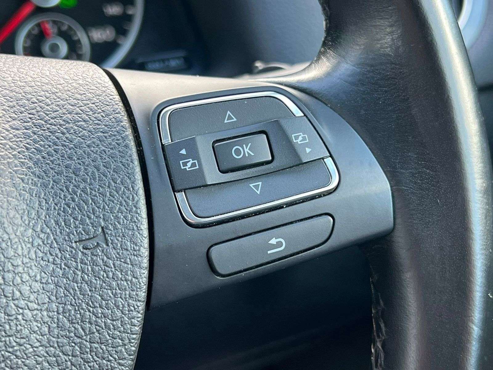 2016 VOLKSWAGEN TIGUAN 2016 VOLKSWAGEN TIGUAN