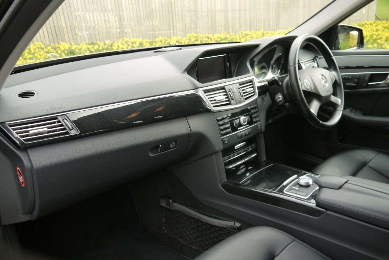 2011 MERCEDES-BENZ E-CLASS 2011 MERCEDES-BENZ E-CLASS