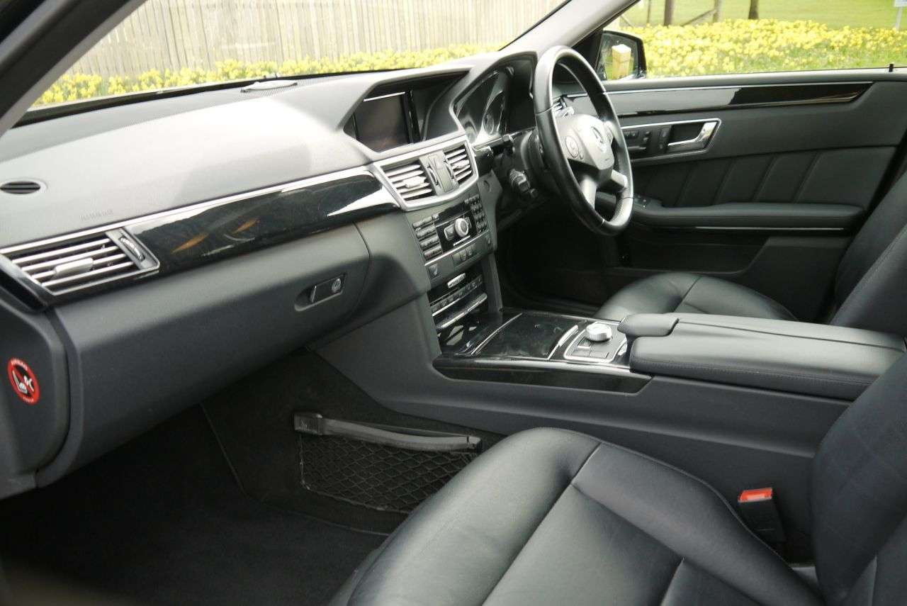 2011 MERCEDES-BENZ E-CLASS 2011 MERCEDES-BENZ E-CLASS