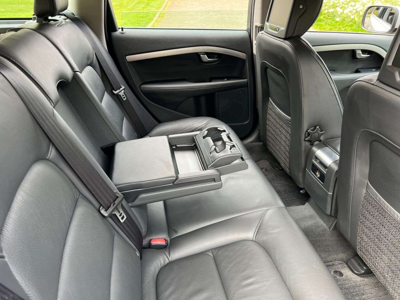 2013 VOLVO XC70 2013 VOLVO XC70