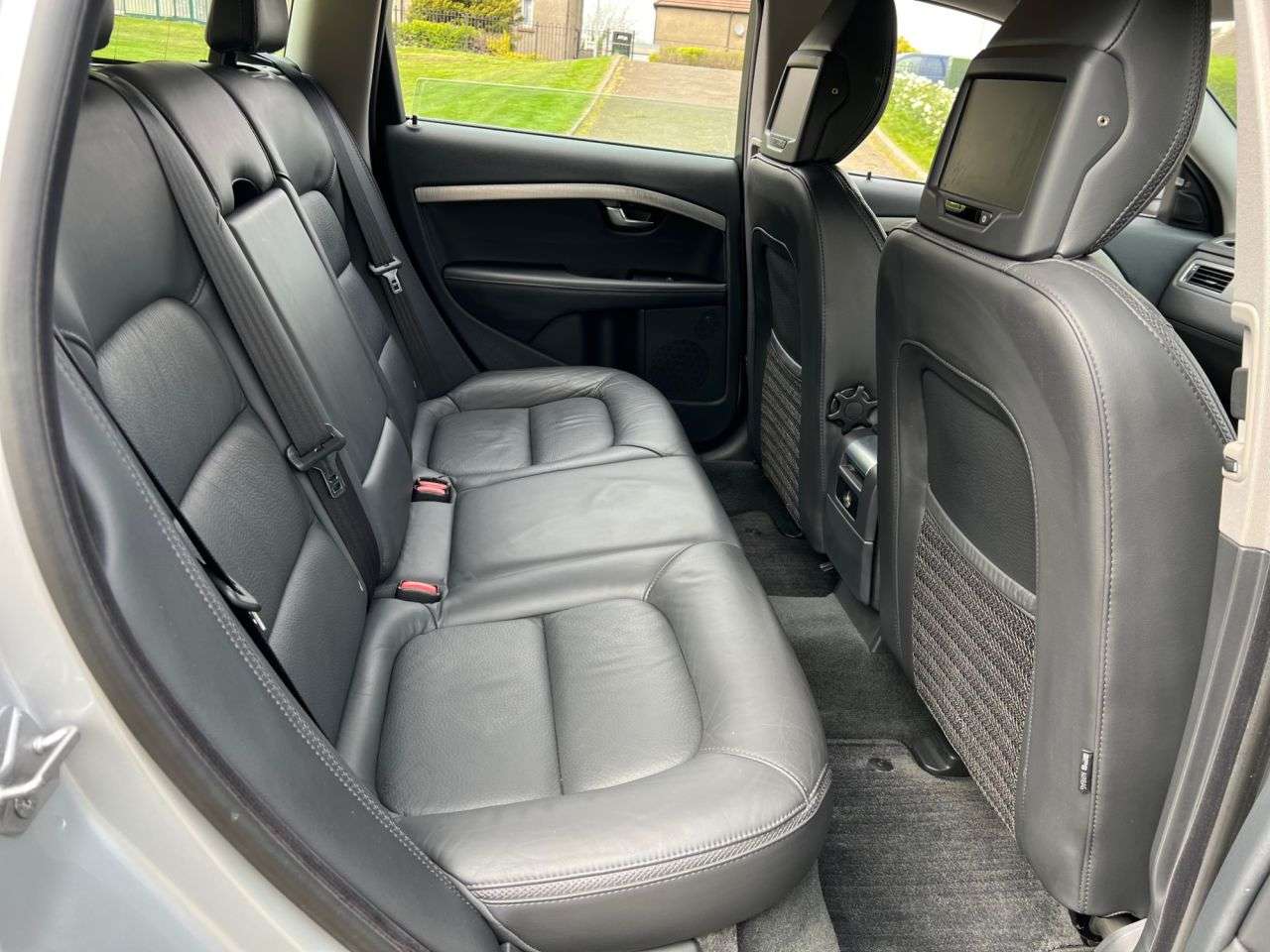 2013 VOLVO XC70 2013 VOLVO XC70