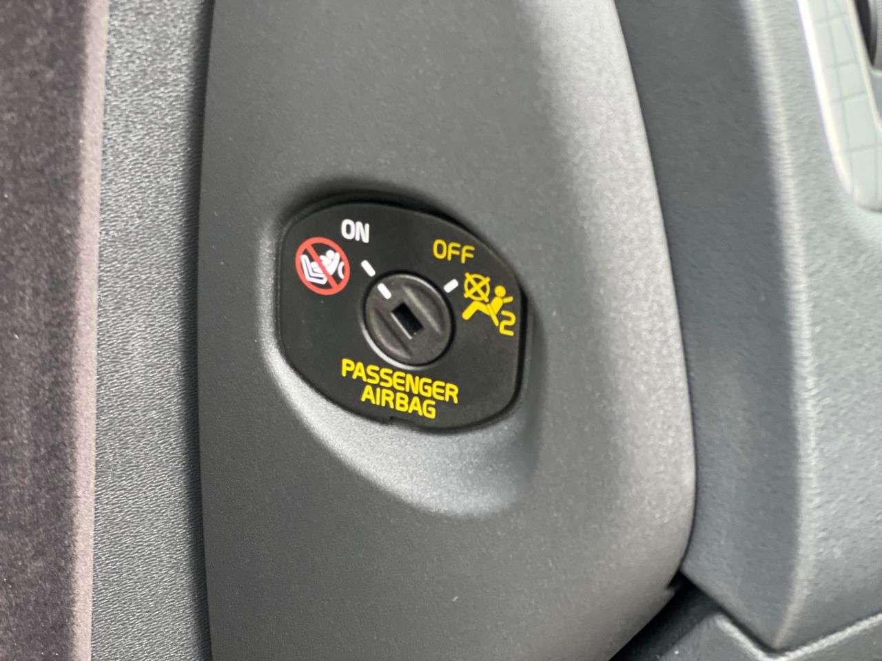 2013 VOLVO XC70 2013 VOLVO XC70