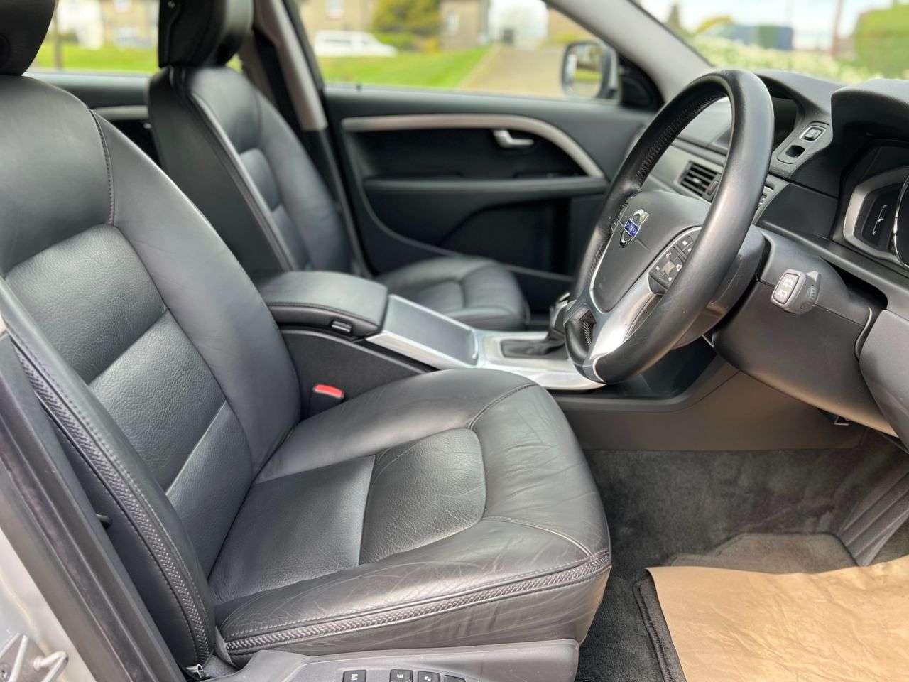 2013 VOLVO XC70 2013 VOLVO XC70