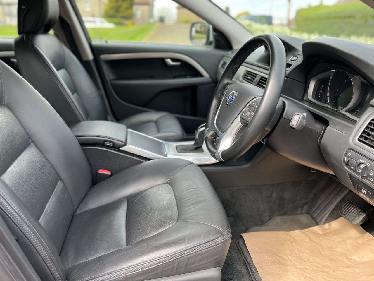 2013 VOLVO XC70 2013 VOLVO XC70