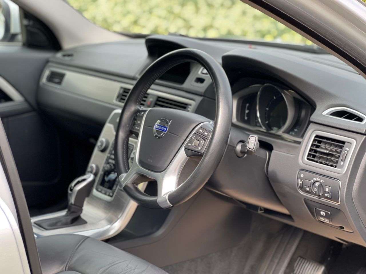 2013 VOLVO XC70 2013 VOLVO XC70