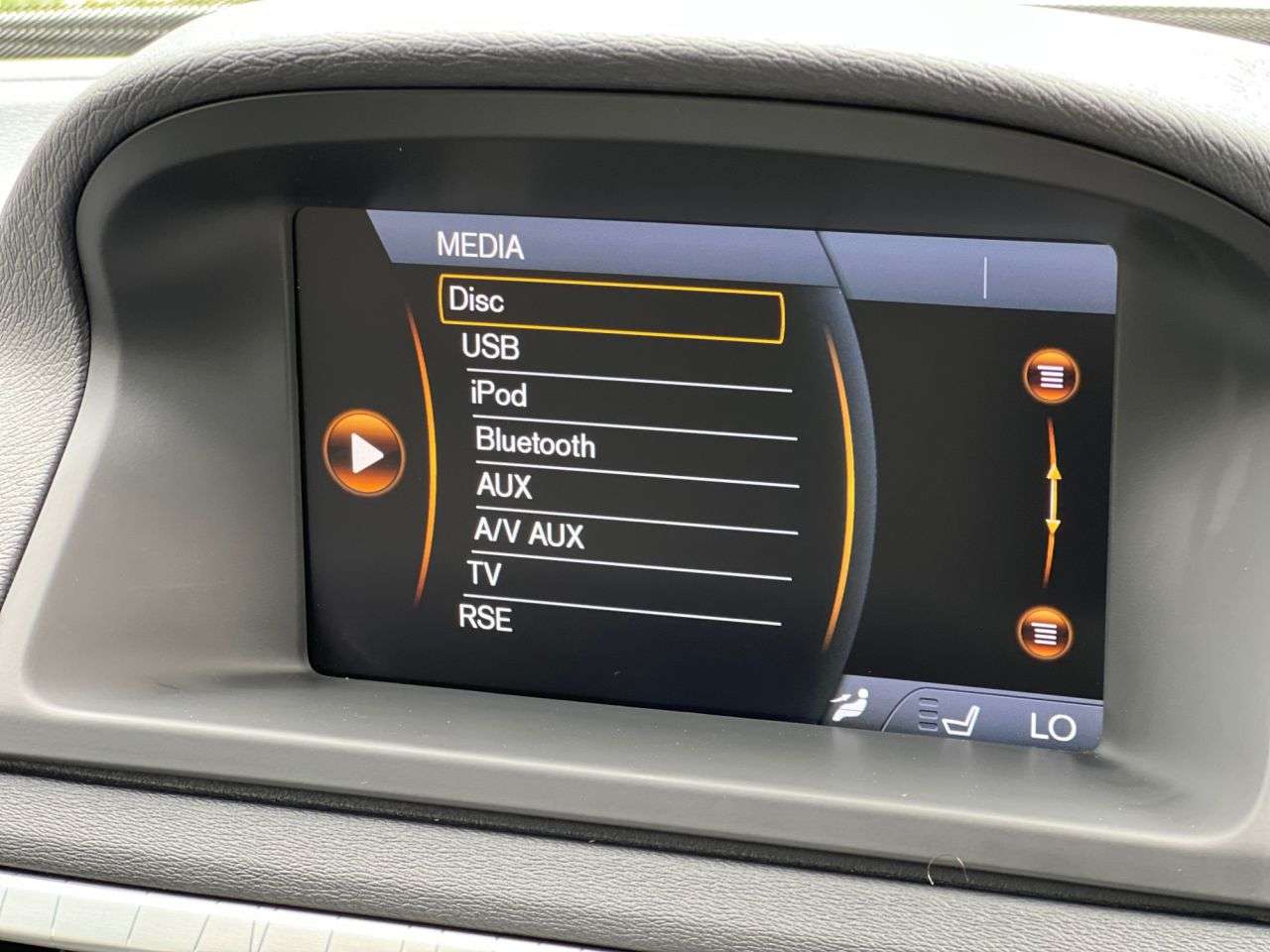 2013 VOLVO XC70 2013 VOLVO XC70