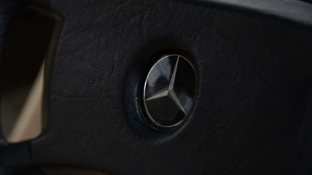 1990 MERCEDES-BENZ SEC SERIES 1990 MERCEDES-BENZ SEC SERIES